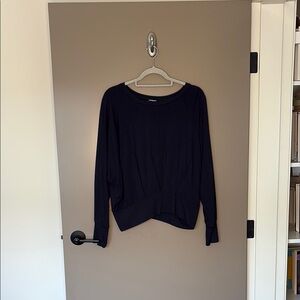 NWT Express Navy Long Sleeve Crewneck Sweatshirt Top - Size M
